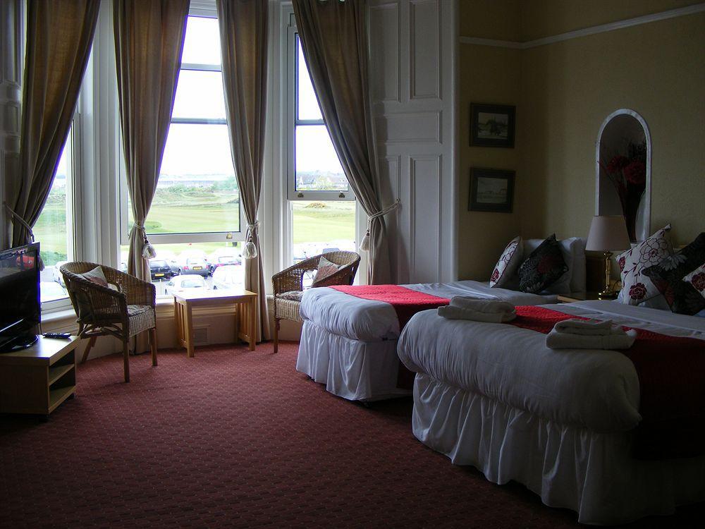 Prestwick Old Course Hotel Екстериор снимка